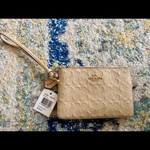 NWT Coach Wristlet - Tan/Nude